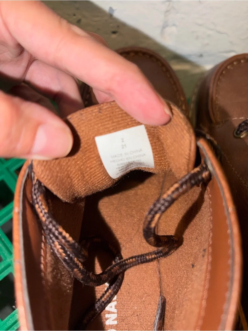 Old Navy Boys Brown Moc Toe Chukka Boots Size 2Y Lace Up